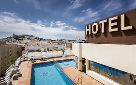 Hotel Royal Plaza